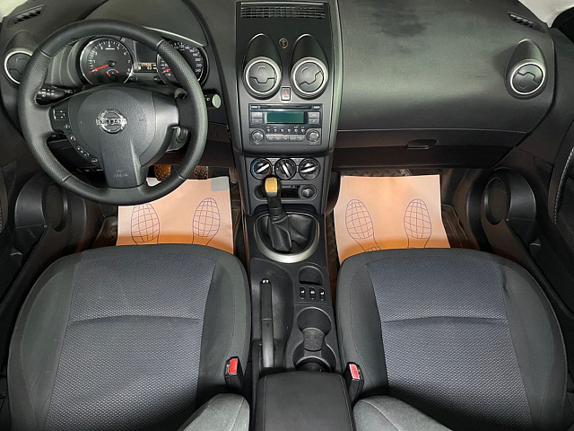 Nissan Qashqai+2 2012