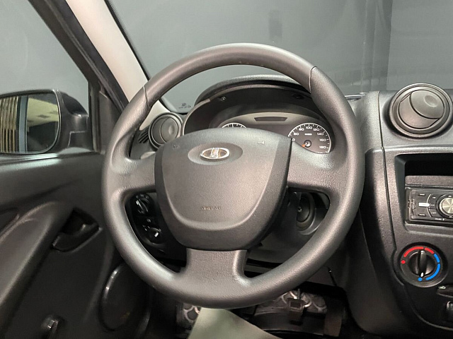 Lada (ВАЗ) Granta 2013