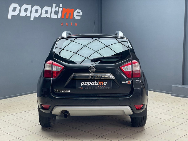 Nissan Terrano 2014