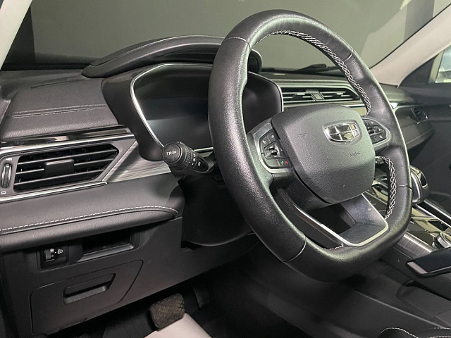 Geely Atlas Pro 2022