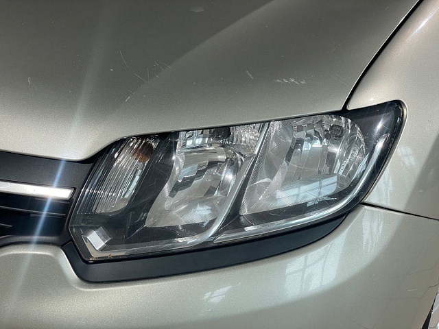 Renault Logan 2014