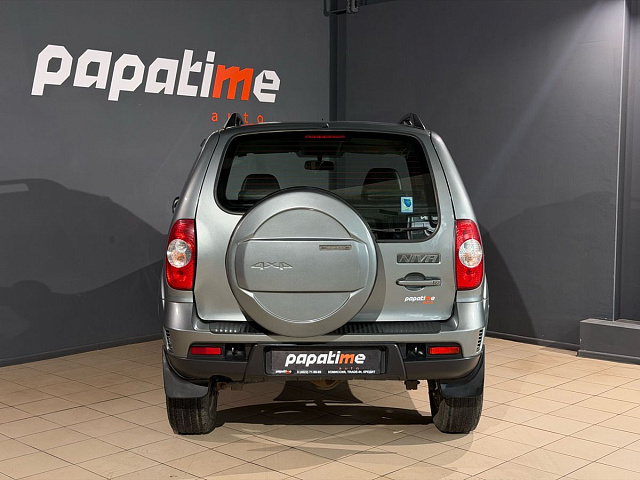 Chevrolet Niva 2013