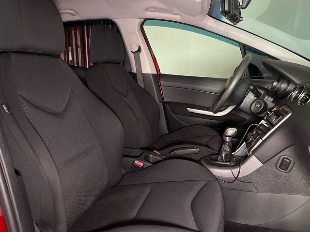 Peugeot 308 2011
