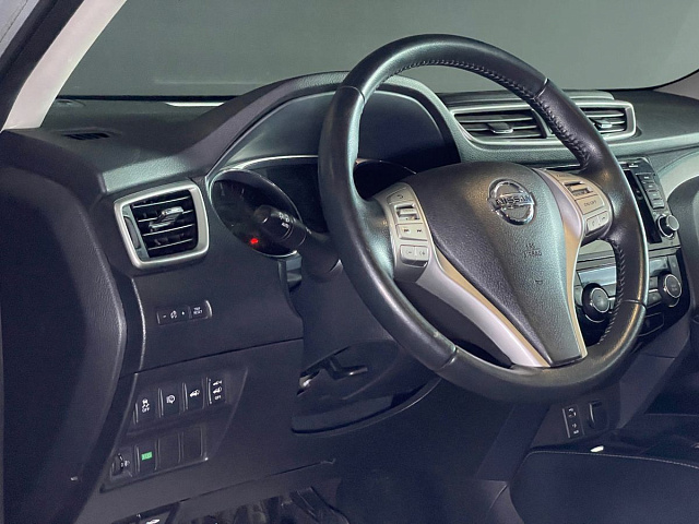Nissan X-Trail 2015