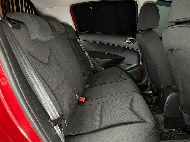 Peugeot 308 2011