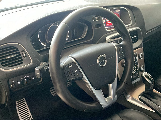 Volvo V40 Cross Country 2017