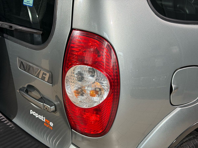 Chevrolet Niva 2013