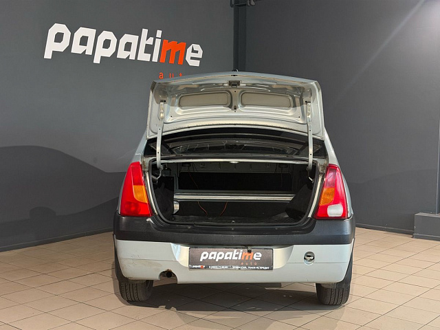 Renault Logan 2006