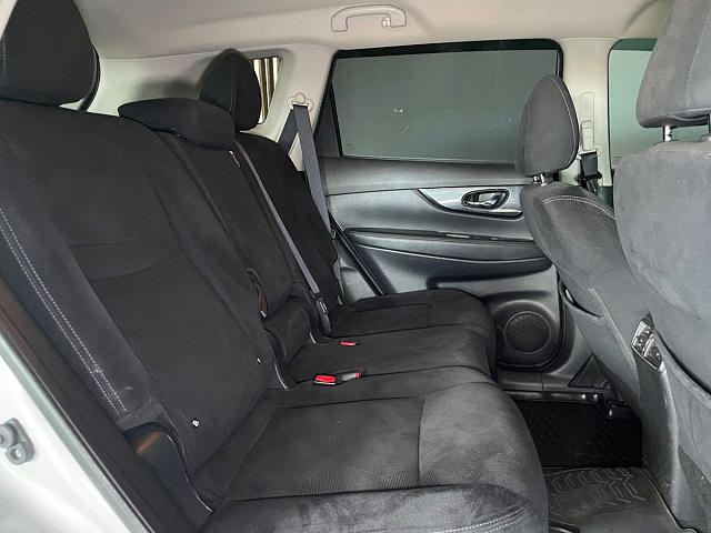 Nissan X-Trail 2015