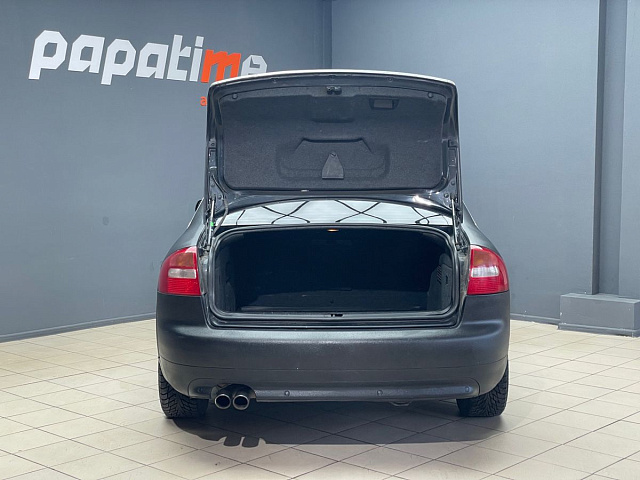 Audi A6 2002