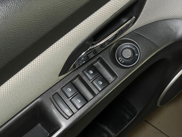 Chevrolet Cruze 2013