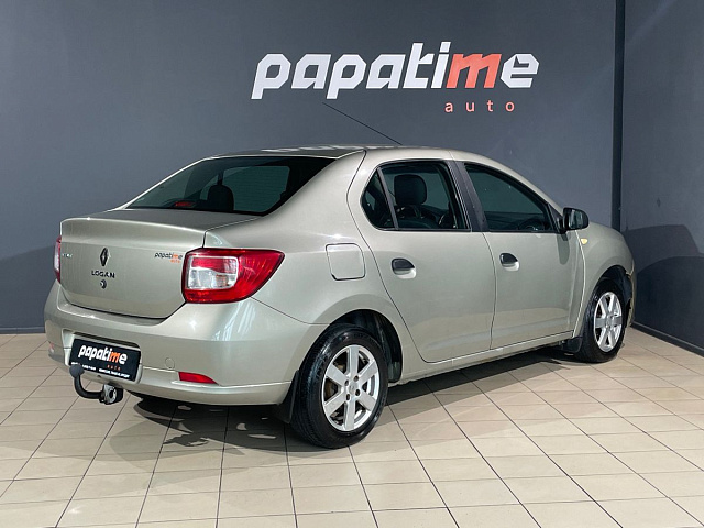 Renault Logan 2014