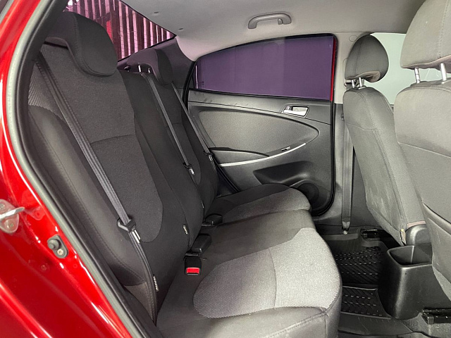 Hyundai Solaris 2013