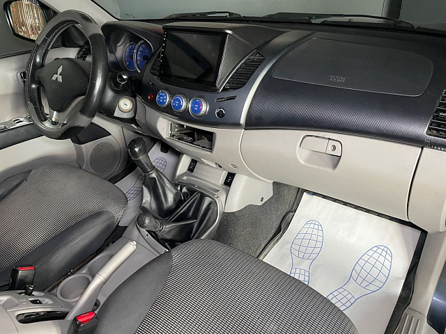 Mitsubishi L200 2007