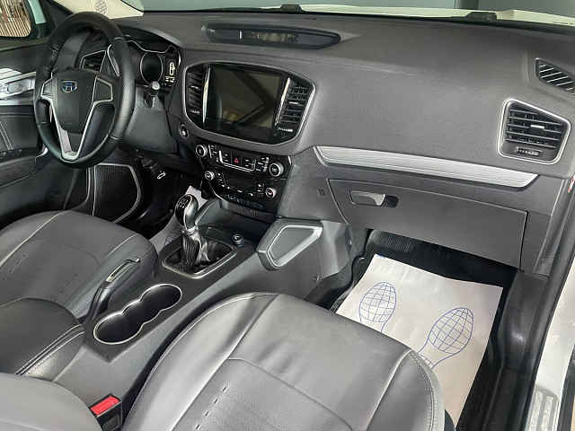 Geely Emgrand X7 2019