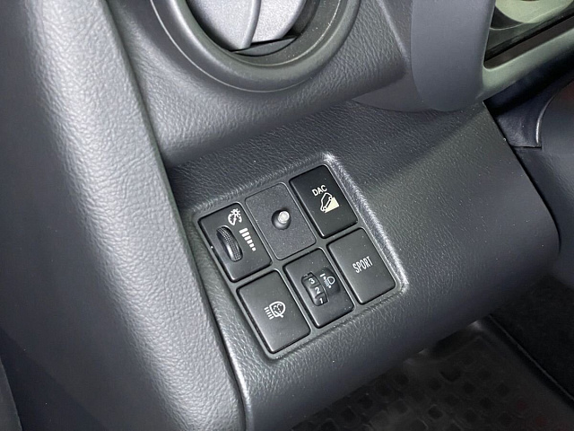 Toyota RAV4 2011