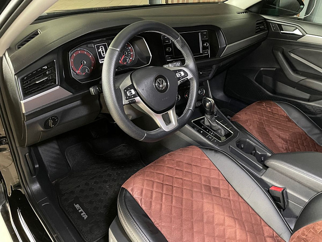 Volkswagen Jetta 2018