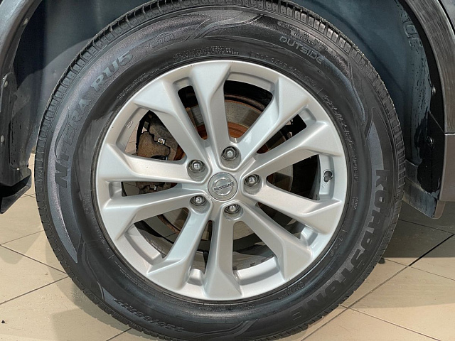 Nissan X-Trail 2015