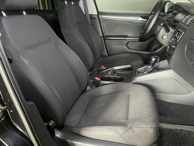 Volkswagen Jetta 2013