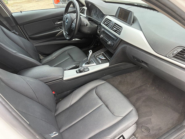 BMW 3 серии 2012