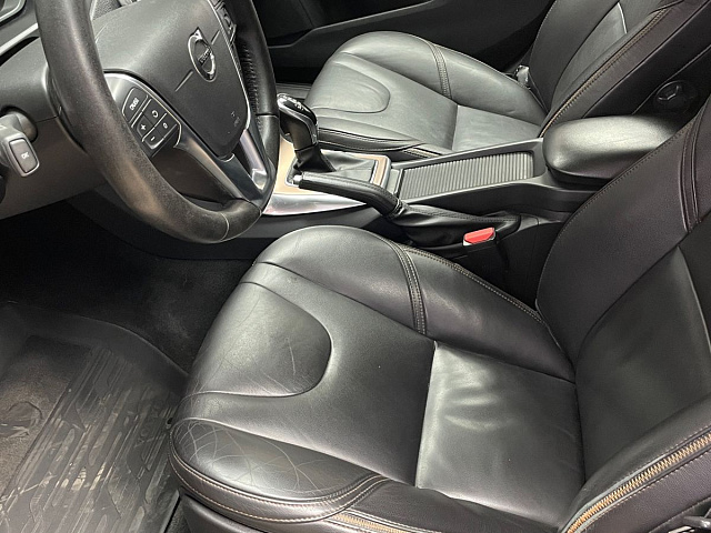 Volvo V40 Cross Country 2017