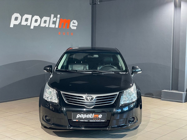 Toyota Avensis 2011