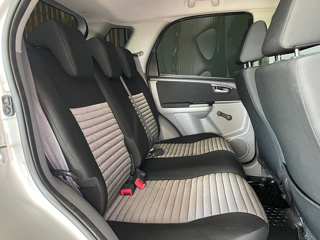 Suzuki SX4 2011
