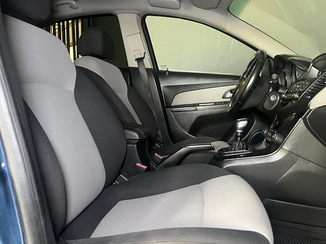 Chevrolet Cruze 2012