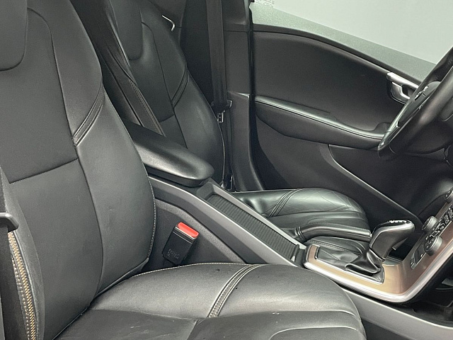 Volvo V40 Cross Country 2017