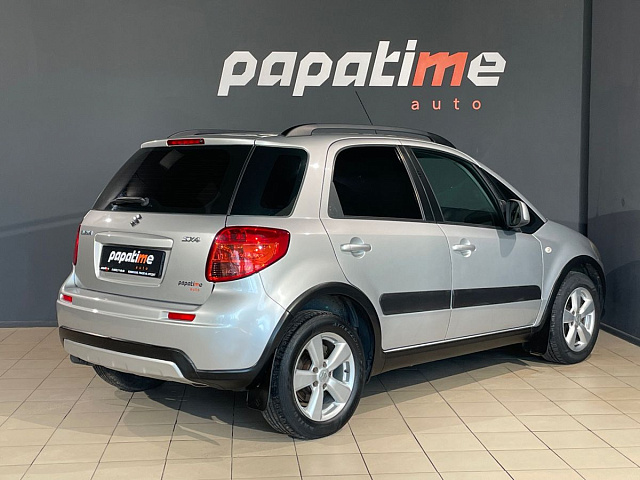 Suzuki SX4 2011