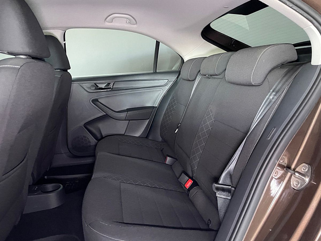 Skoda Rapid 2021