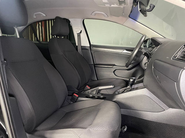 Volkswagen Jetta 2013