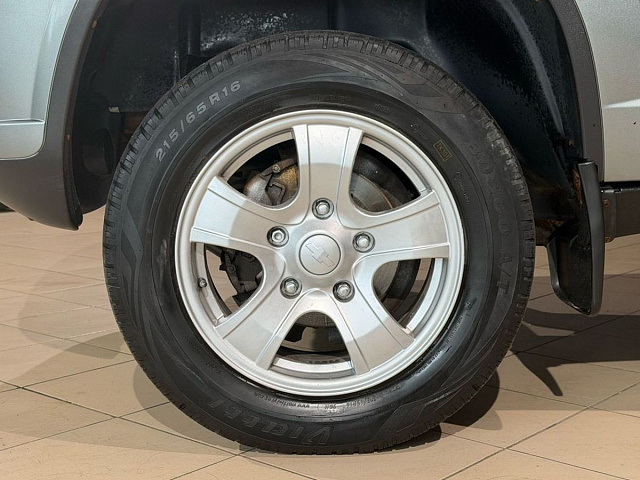 Chevrolet Niva 2013
