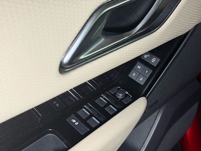Land Rover Range Rover Velar 2018