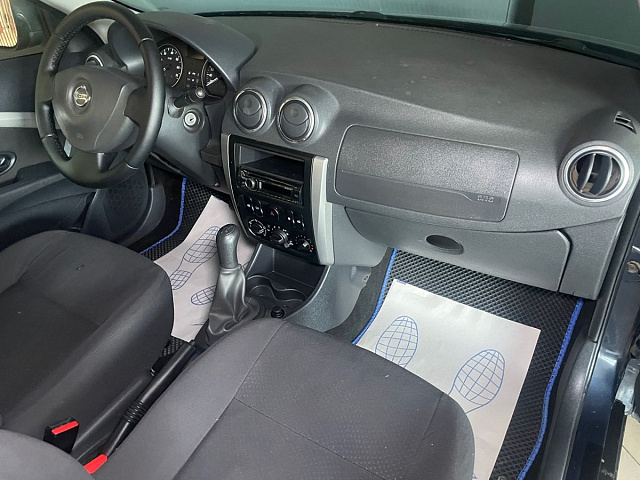 Nissan Almera 2013
