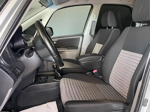 Suzuki SX4 2011