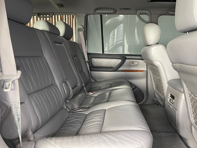 Toyota Land Cruiser 2006