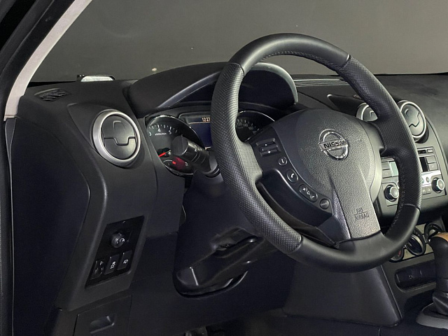 Nissan Qashqai+2 2012