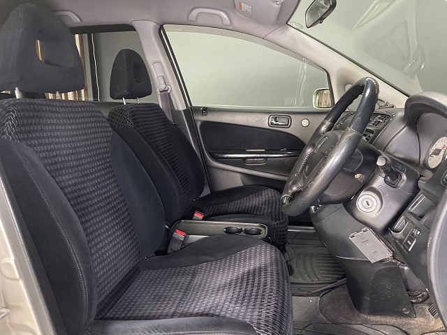 Honda Stream 2003
