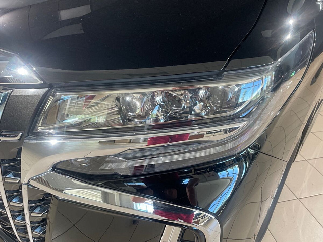 Toyota Alphard 2018