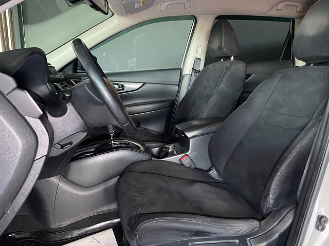 Nissan X-Trail 2015