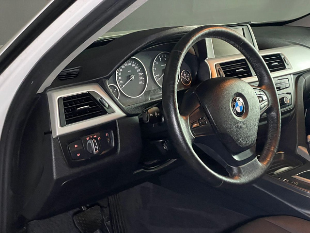 BMW 3 серии 2012