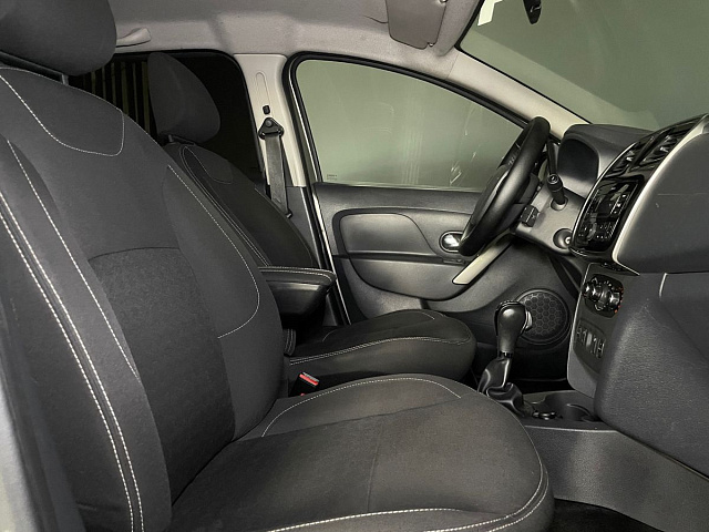 Renault Logan 2018