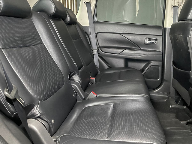 Mitsubishi Outlander 2017
