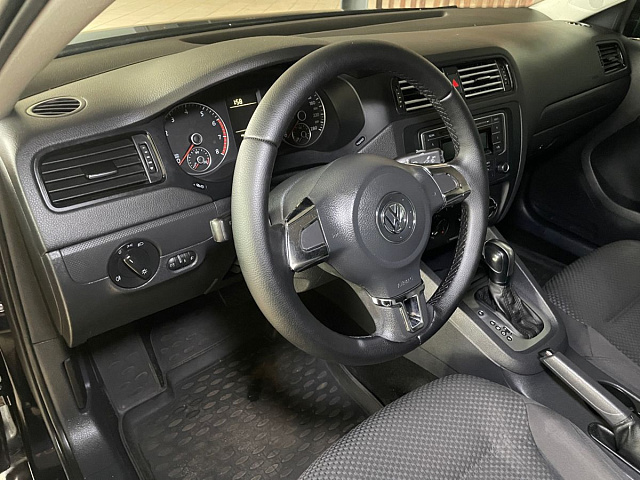 Volkswagen Jetta 2013