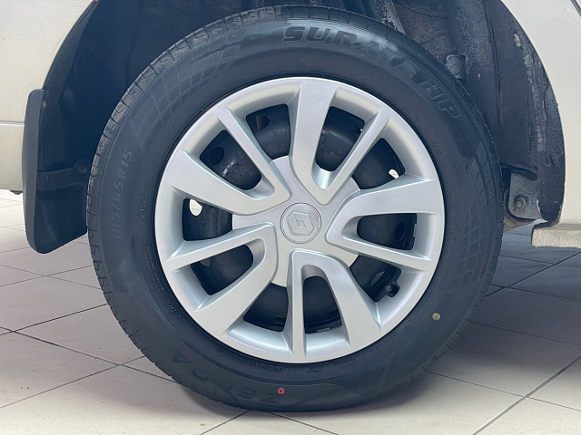 Renault Logan 2018
