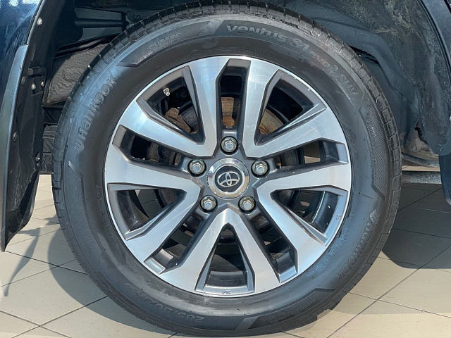 Toyota Land Cruiser 2016