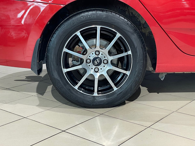 Hyundai Solaris 2014