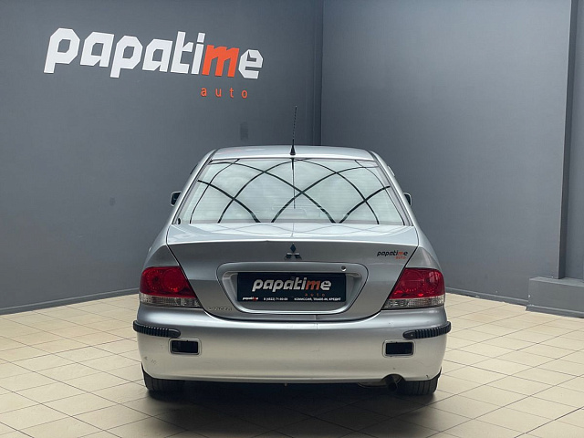 Mitsubishi Lancer 2005