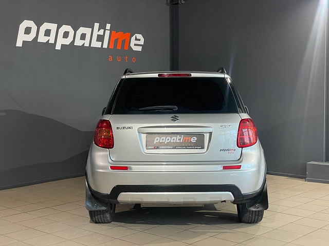 Suzuki SX4 2011